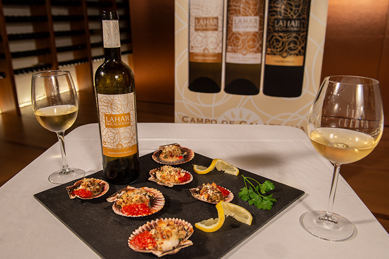 Vino y Gastronomía con Bodegas Naranjo. Anselmo Baos “Pelu” y Lahar de Calatrava Sauvignon Blanc